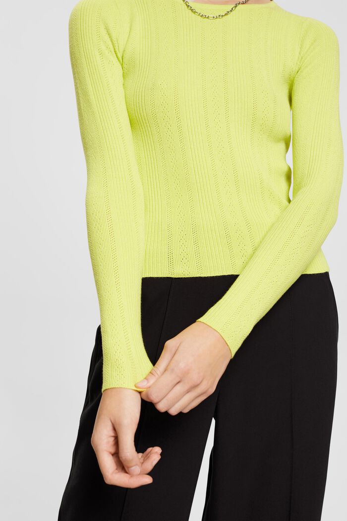 Pullover im Ajour-Stil