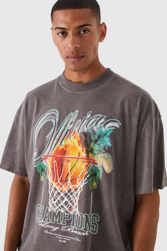Oversize T-Shirt mit Champions Print