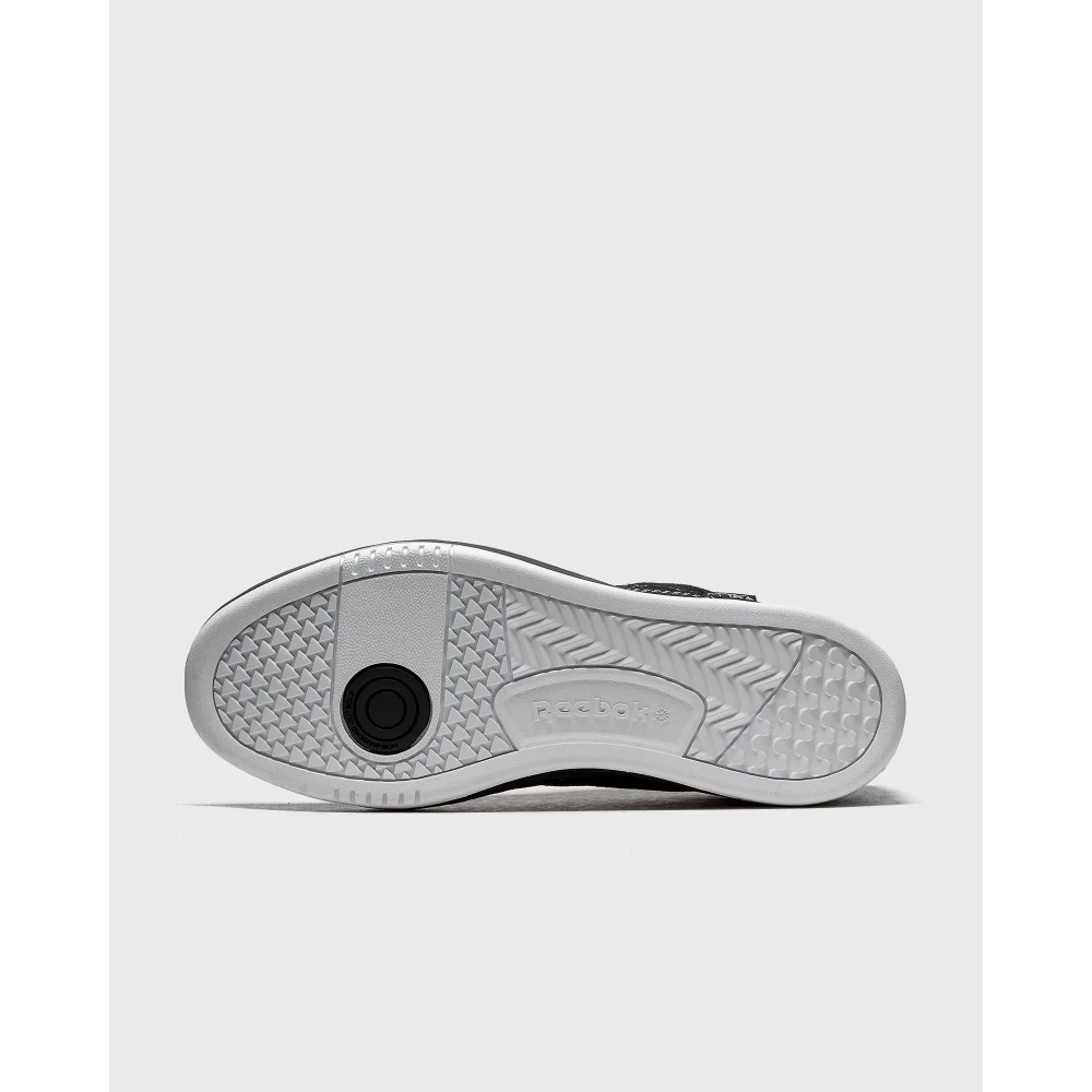 Reebok x Sneeze LT Court GW9607 / schwarz