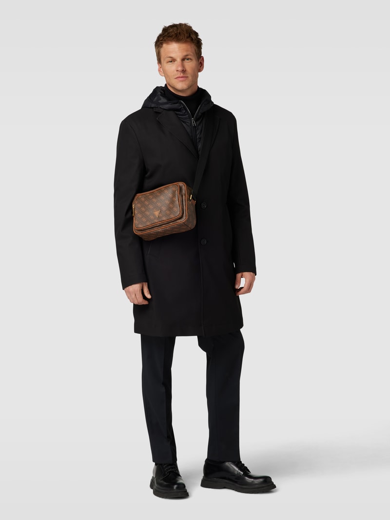 Umhängetasche mit Allover-Logo-Muster in cognac
