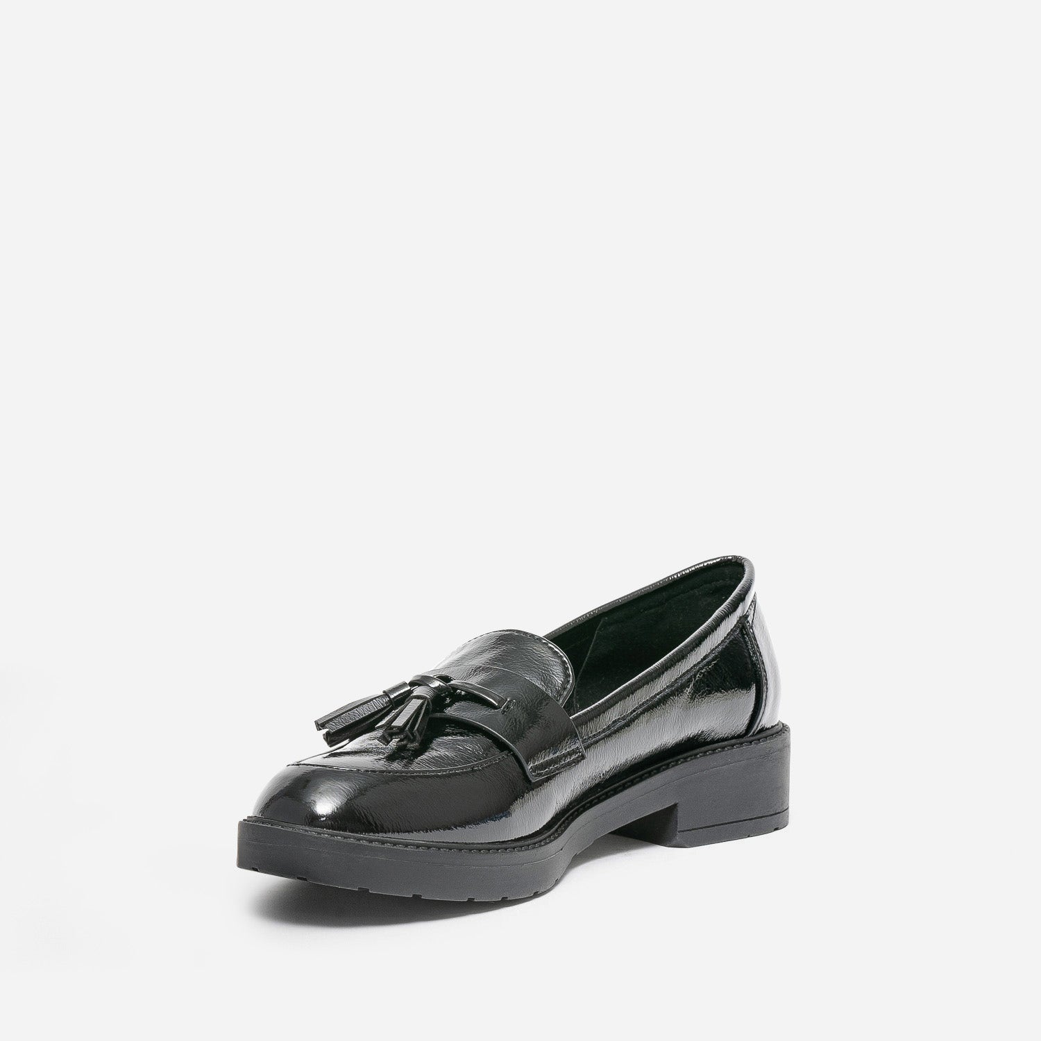 Mocassin noir vernis à pompons