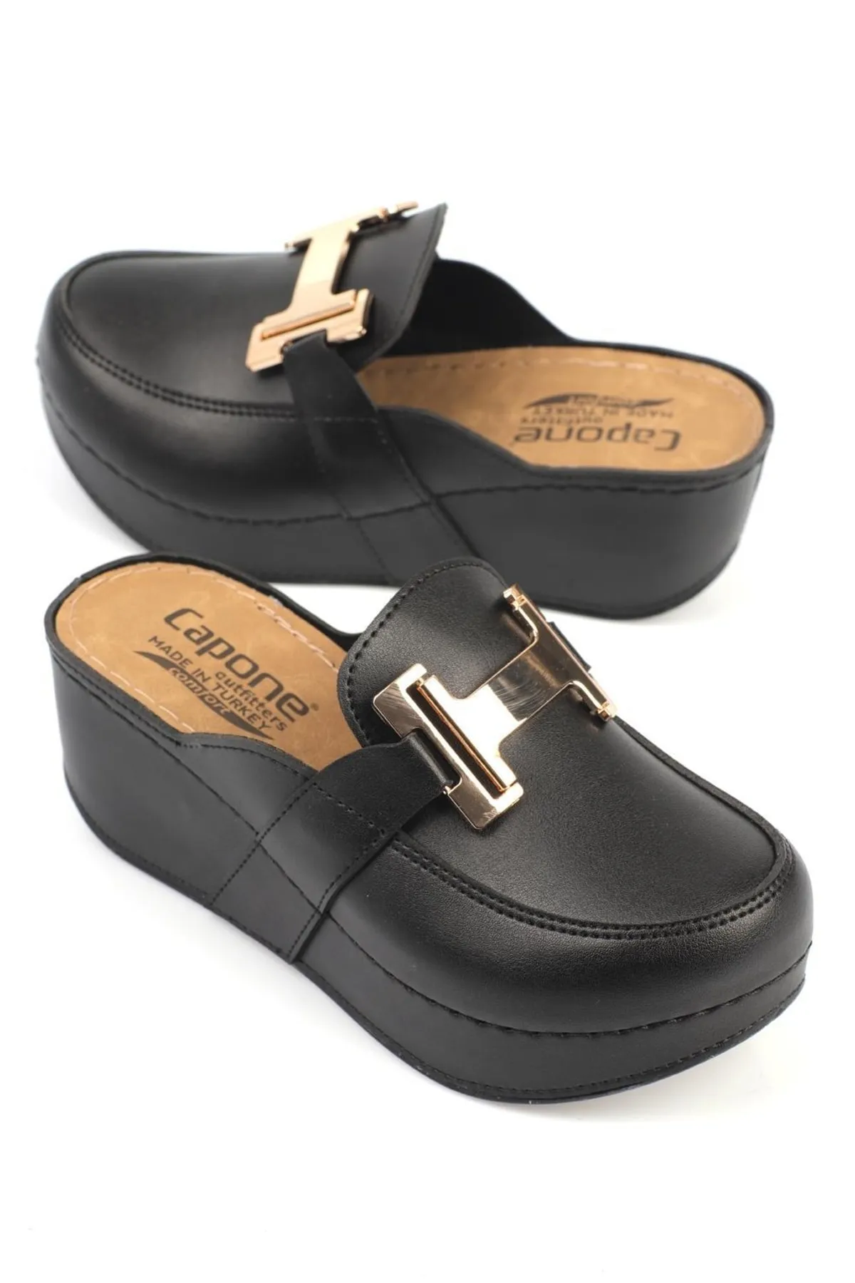 Capone Outfitters  Anatomisch weiche, bequeme Mutterhausschuhe mit Keilabsatz