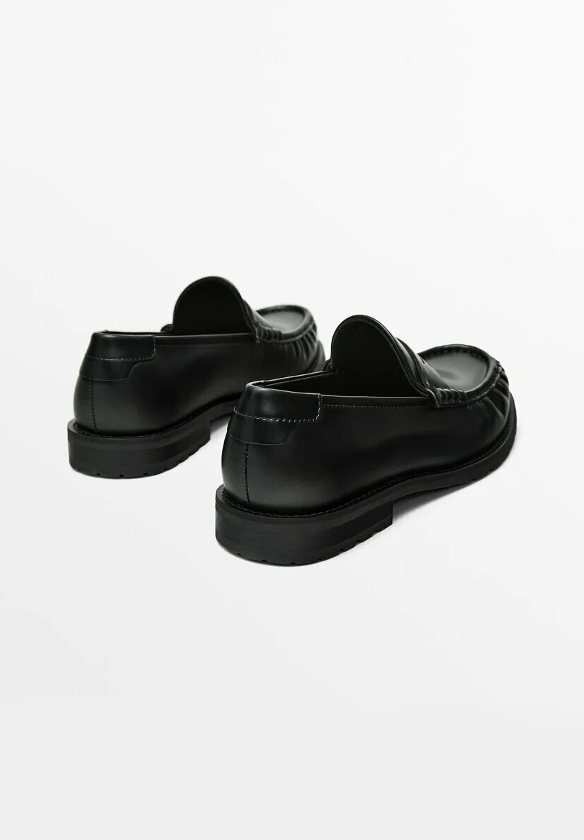 Zapatos sin cordones Massimo Dutti