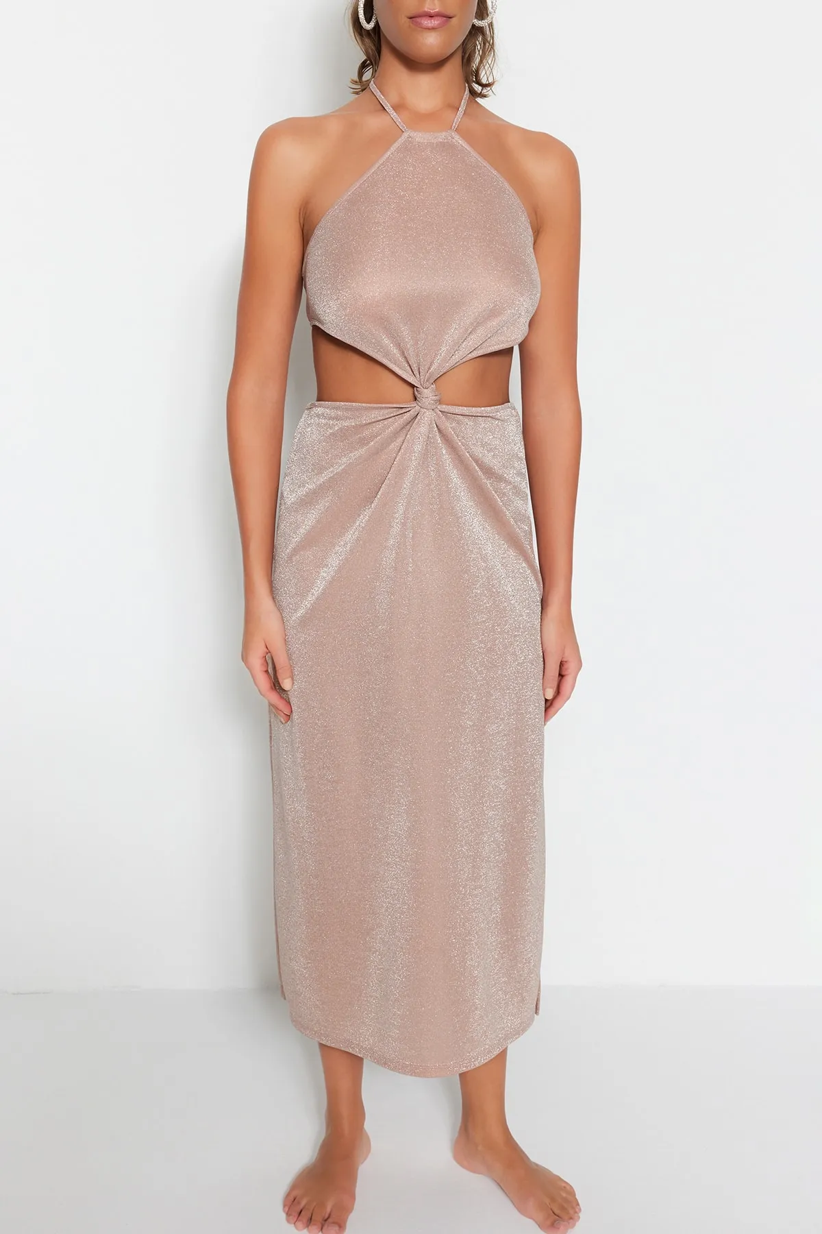 Trendyol Collection  Rosa tailliertes Maxi-Strandkleid mit Cut-out/Fensterausschnitt TBESS23EL00120