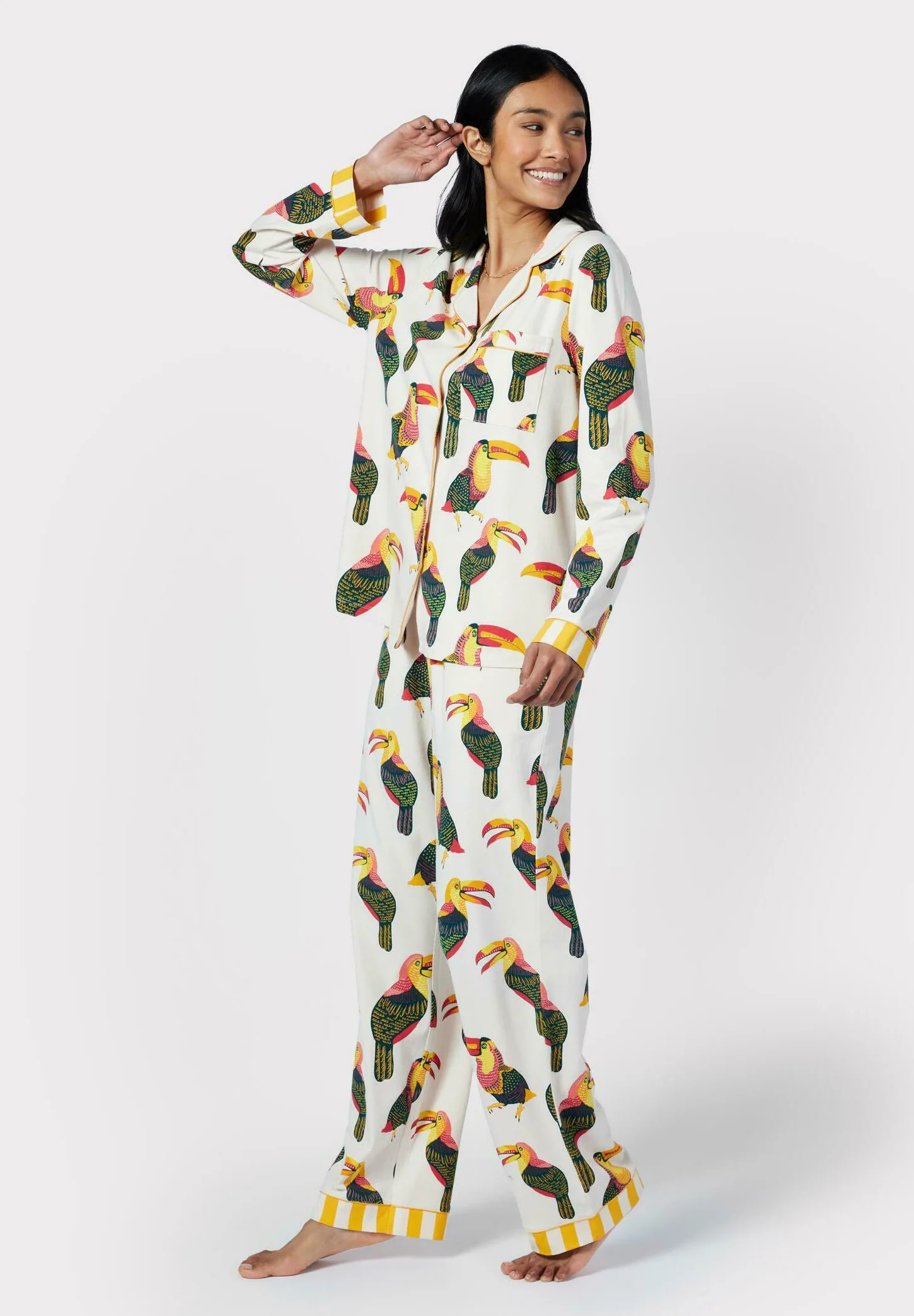 Pijama con estampado de tucán de Chelsea Peers