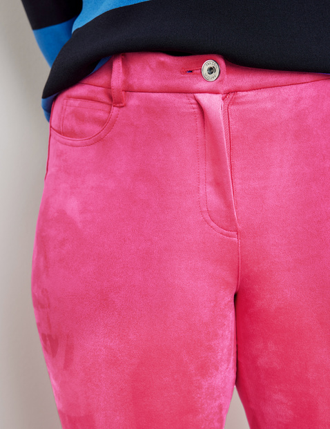 7/8 Hose Flared aus stretchigem Velours