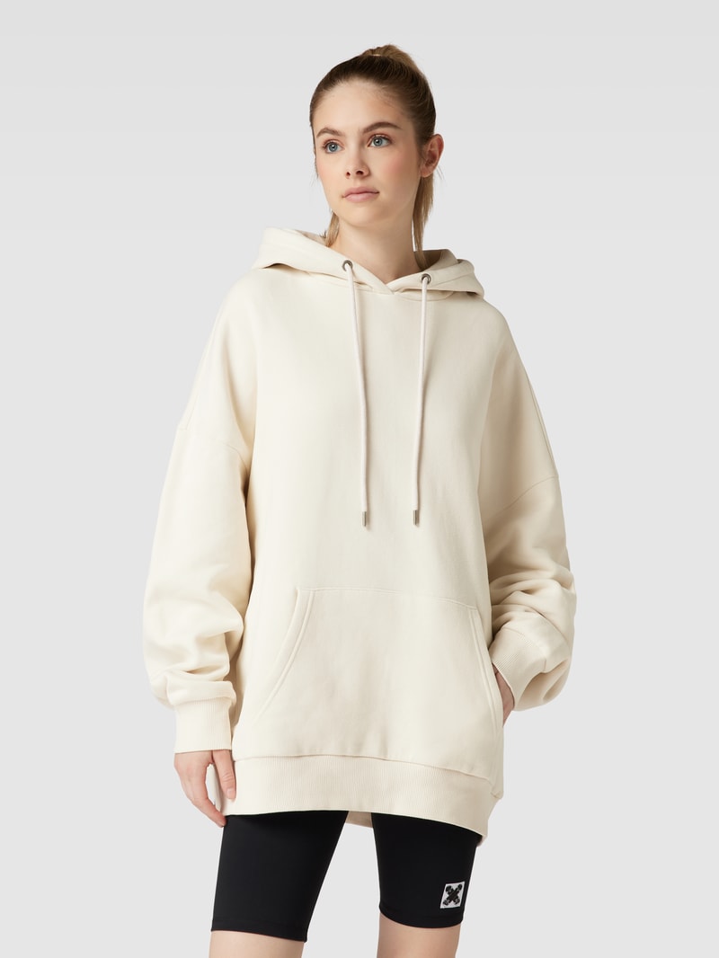 Hoodie mit Känguru-Tasche in offwhite
