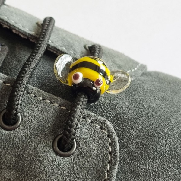 Atelier Schatzmuschel ~ Schuh Perle ~ Biene