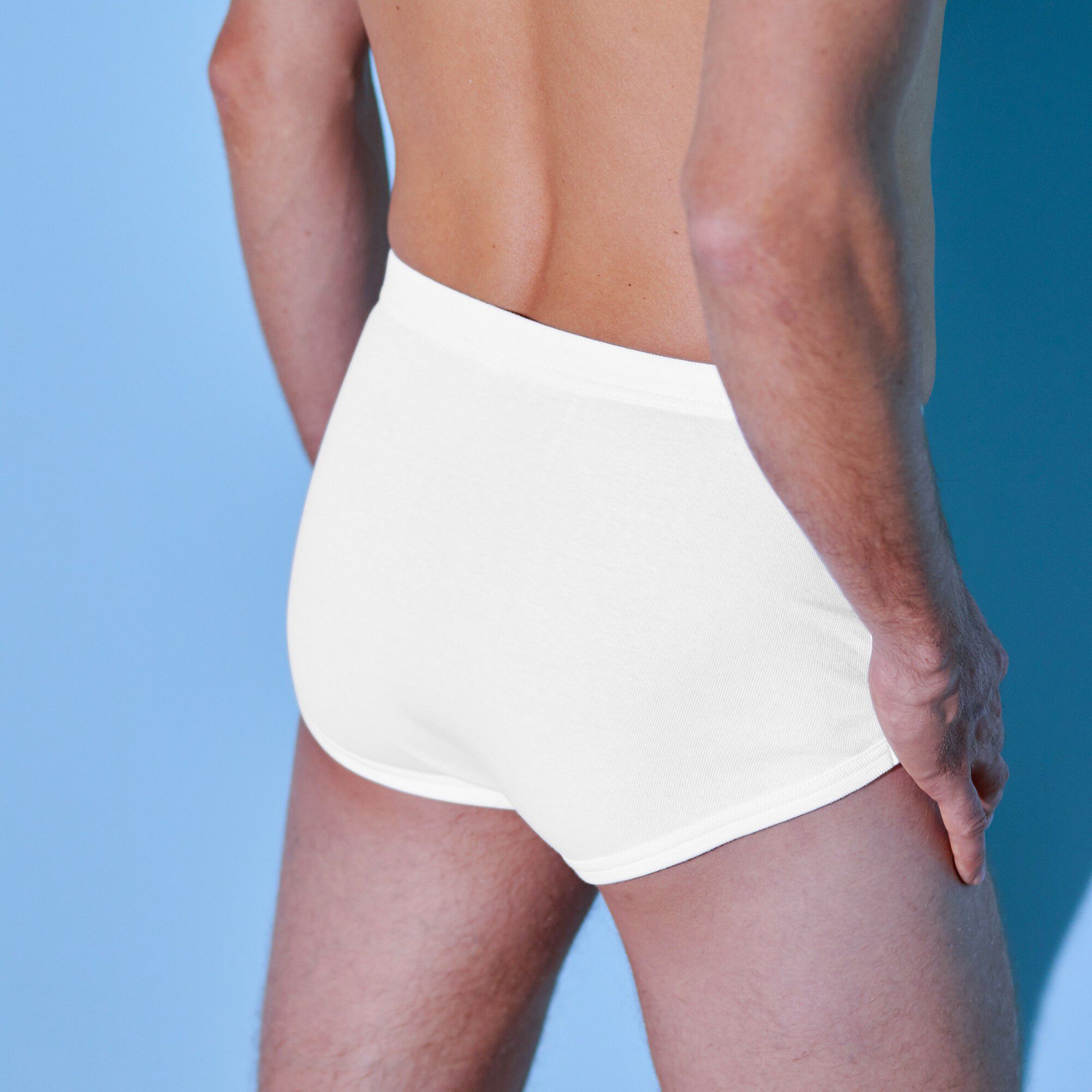 Slip ouvert taille haute