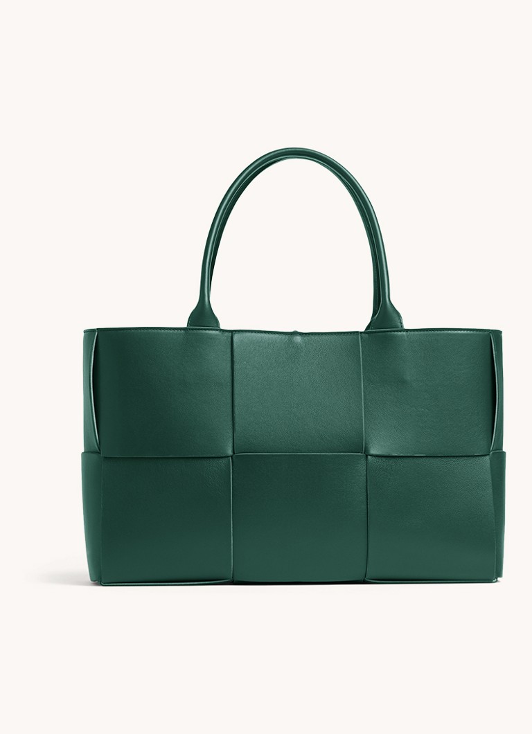 Geanta Bottega Veneta Mini Bow din piele de miel