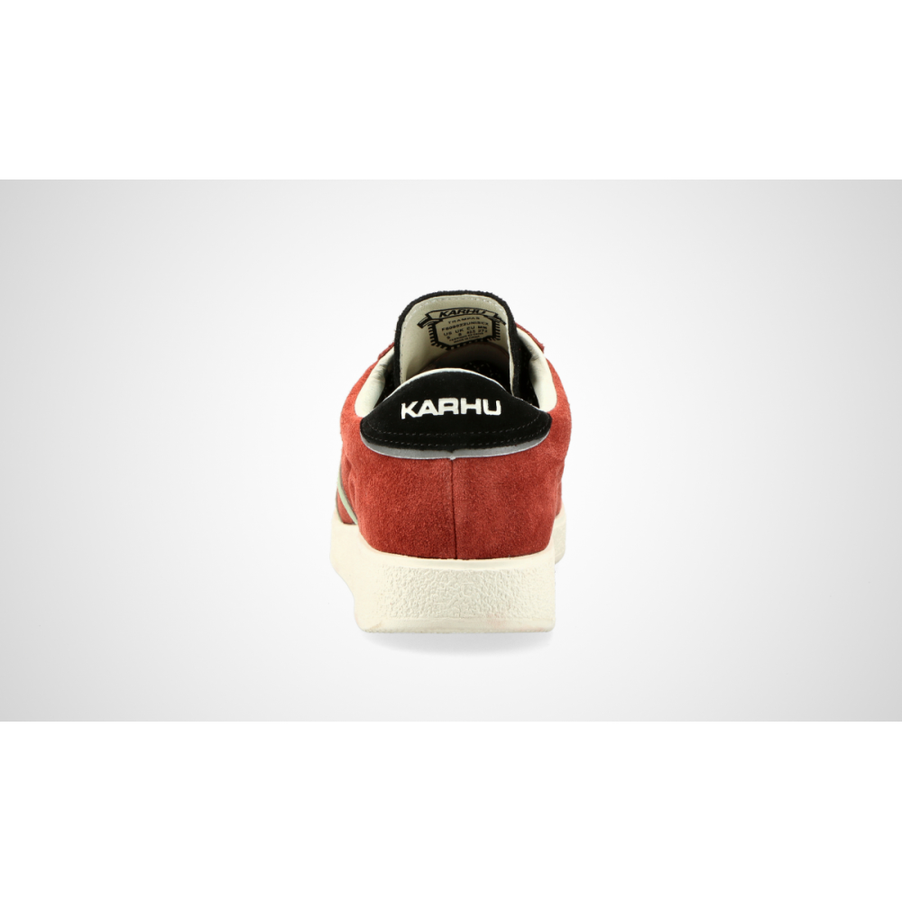 Karhu Trampas F809022 / rot