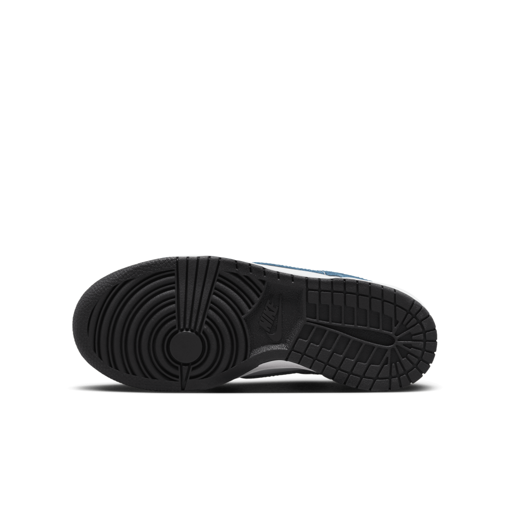 Nike Dunk Low DH9765-104 / weiss