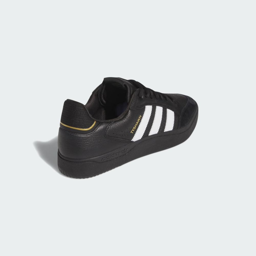 adidas Tyshawn Low IE3124 / schwarz