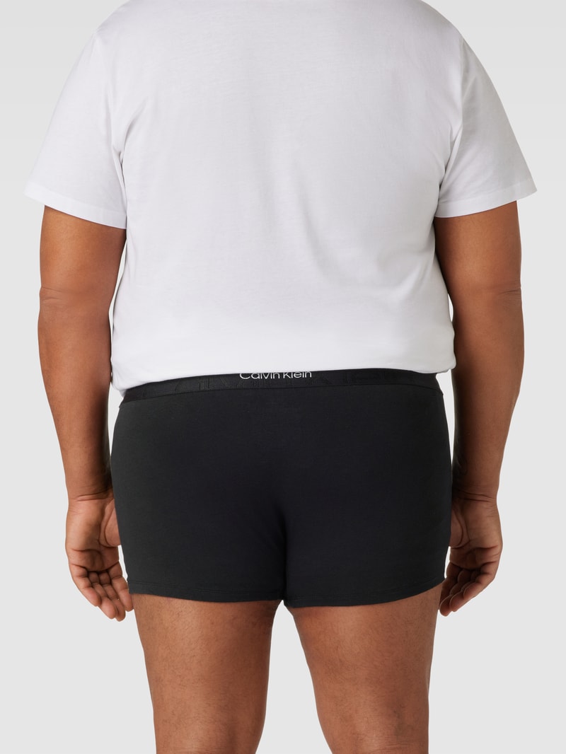 PLUS SIZE Trunks mit mittelhohem Bund und Label-Muster in schwarz