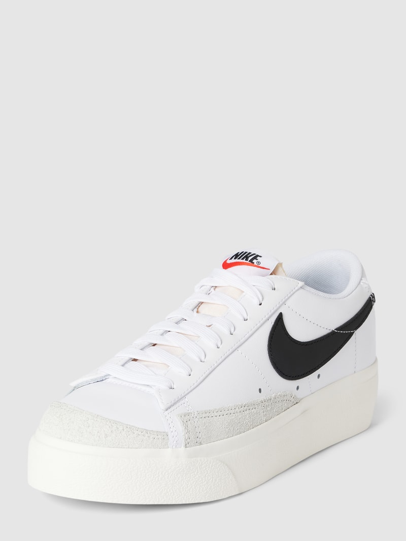 Sneaker aus Leder mit Label-Detail in weiß