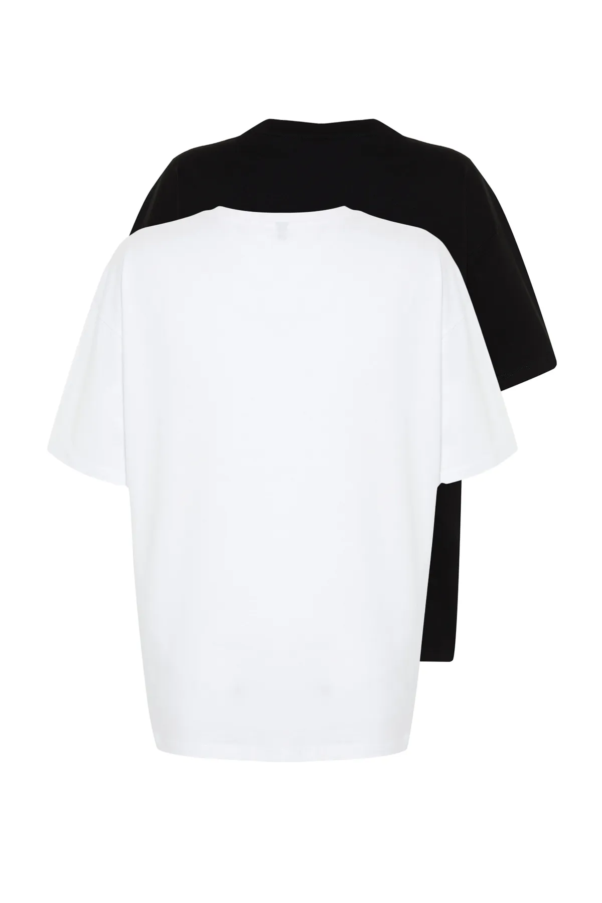 Trendyol Collection  Schwarz-weißes 2er-Pack gestricktes T-Shirt mit Rundhalsausschnitt aus 100 % Baumwolle in Übergröße/weiter Passform TWOSS24TS00223