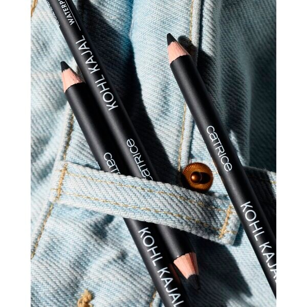 Catrice 010 Check Chic musta vedenpitävä Kohl Kajal 1g