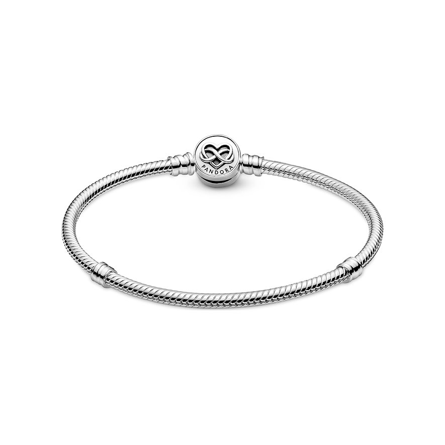 Pandora Armband Moments
