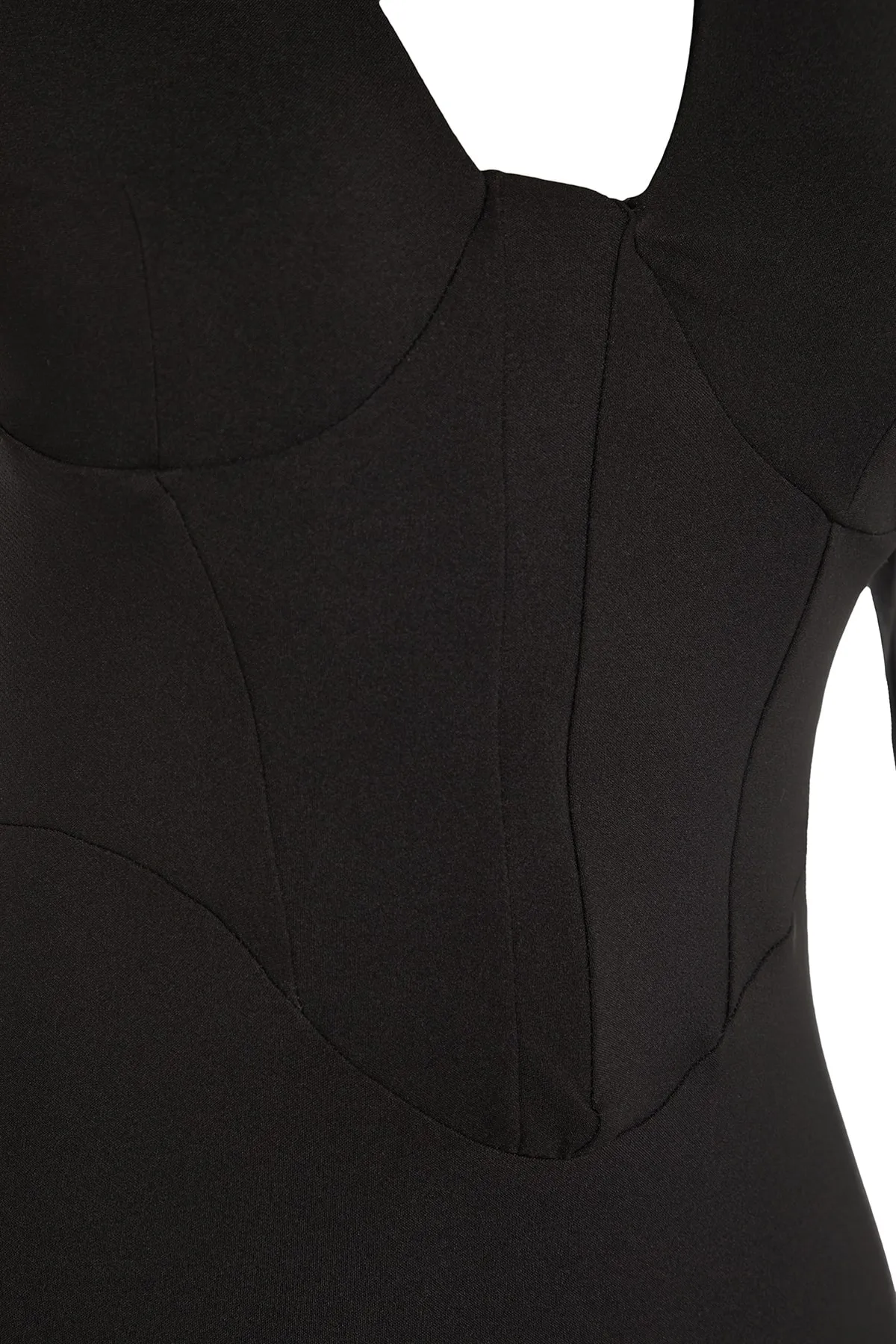 Trendyol Collection  Schwarzes, gewebtes, elegantes Abendkleid mit Bügeln TPRAW23EL00175