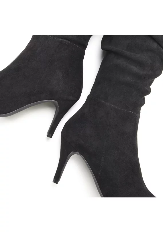 Reißverschlussstiefel