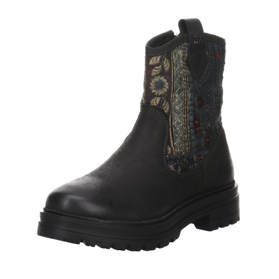 Lazamani Boots