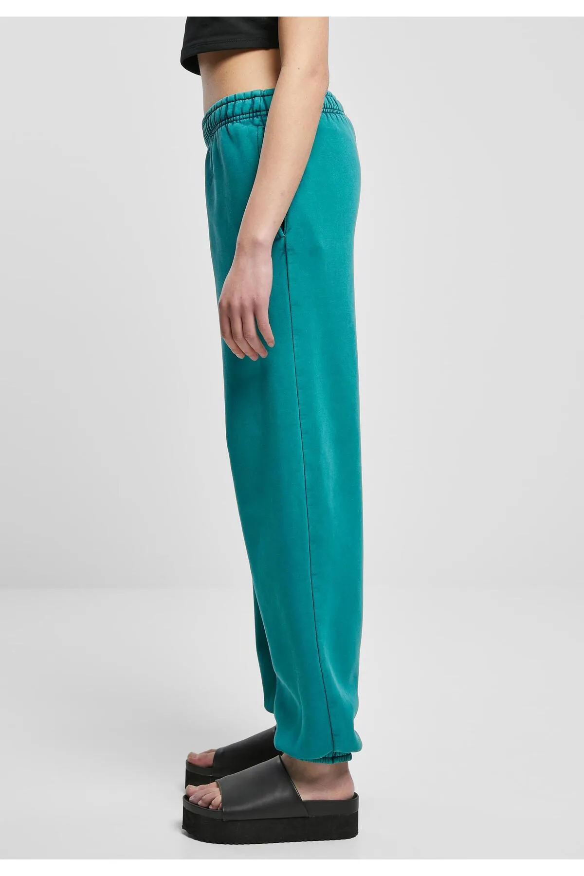 Urban Classics  Damen Sweatpants mit hoher Taille und Stonewashed-Effekt