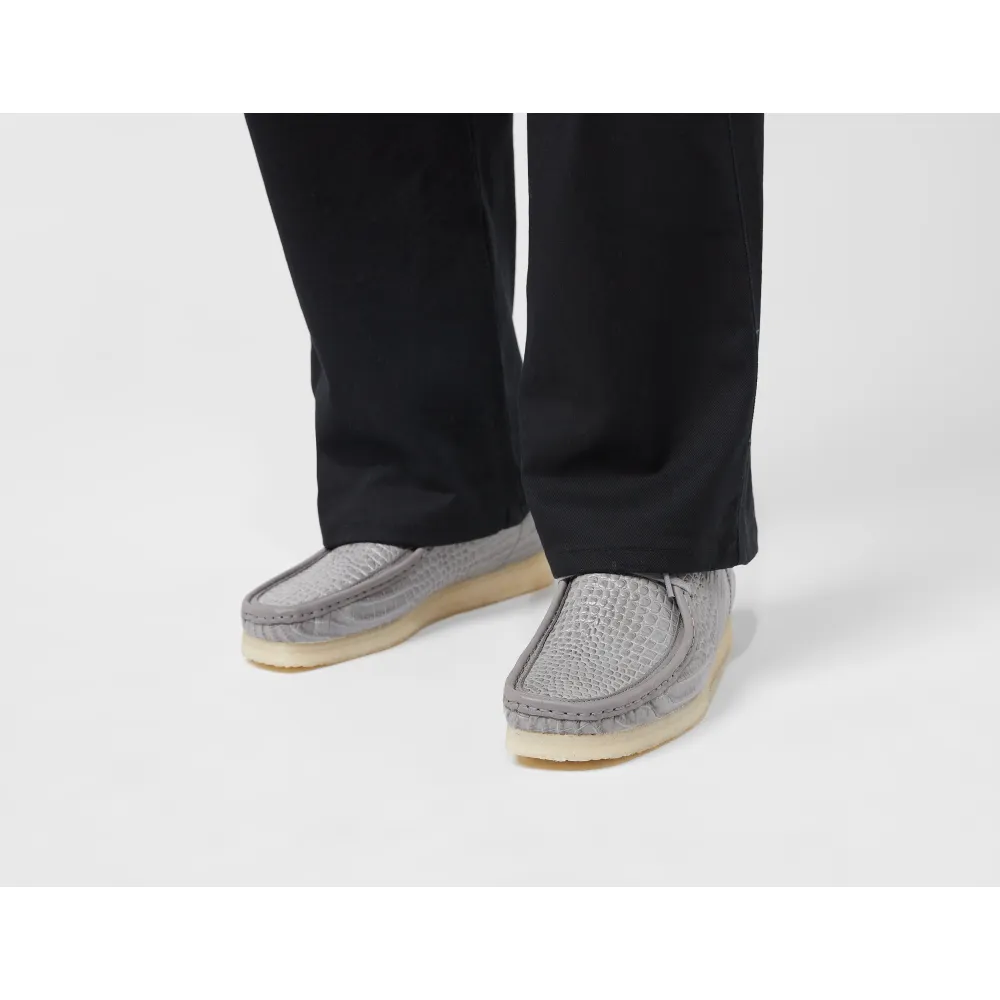 Clarks Wallabee 261765737 / grau