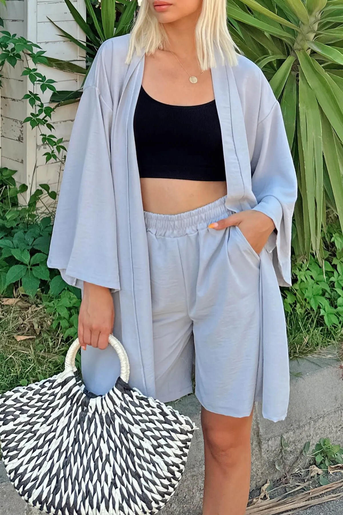 Swist  Graues Kimono-Shorts-Damen-Ayrobin-Bottom-Top-Set
