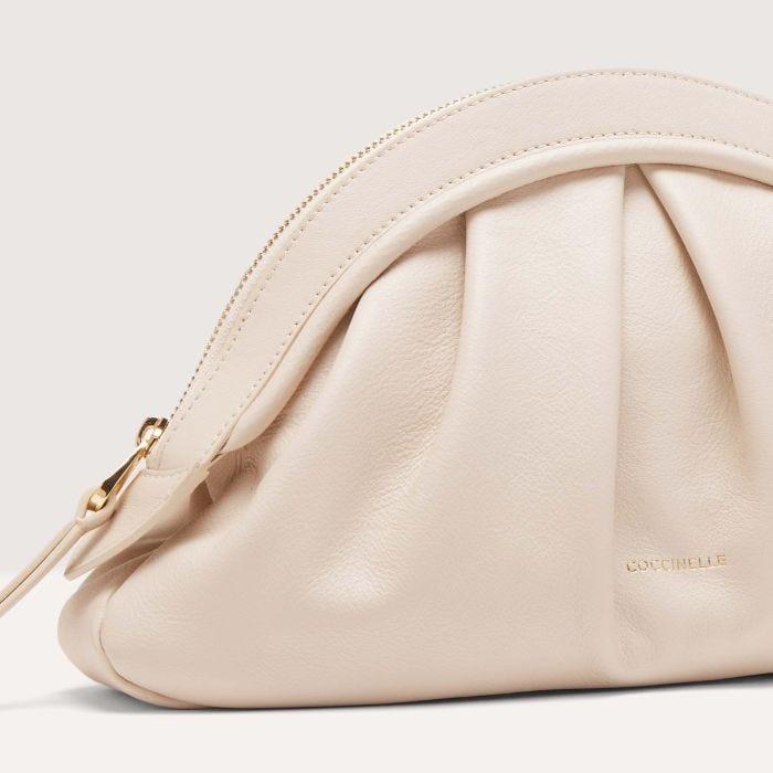 Coccinelle Kind Glat Medium