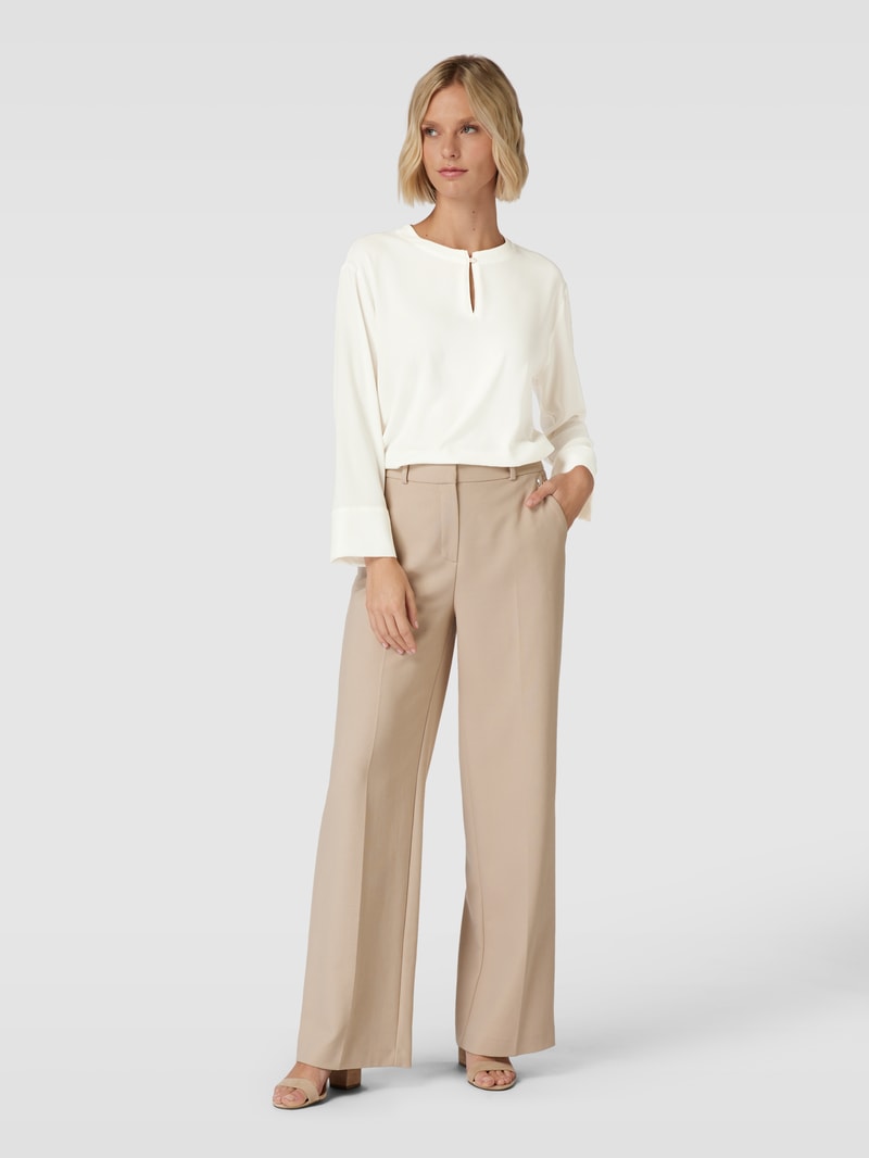 Blusenshirt in unifarbenem Design mit Schlüsselloch-Ausschnitt in offwhite