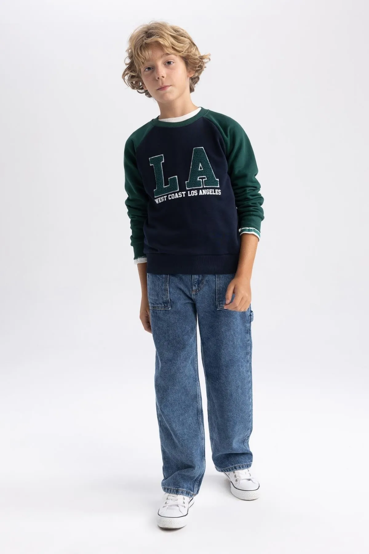 DeFacto  Jungen-Sweatshirt mit Rundhalsausschnitt in Oversize-Passform