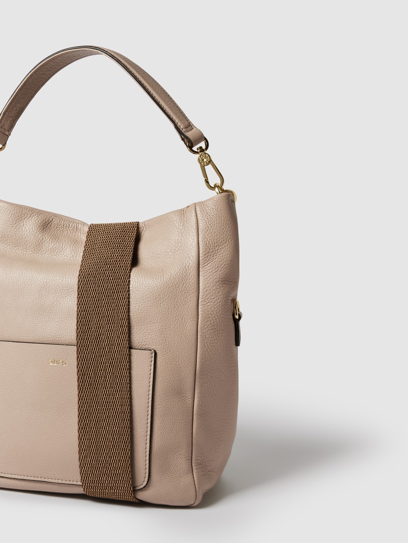 Tote Bag mit Label-Detail Modell 'RAQUEL' in sand