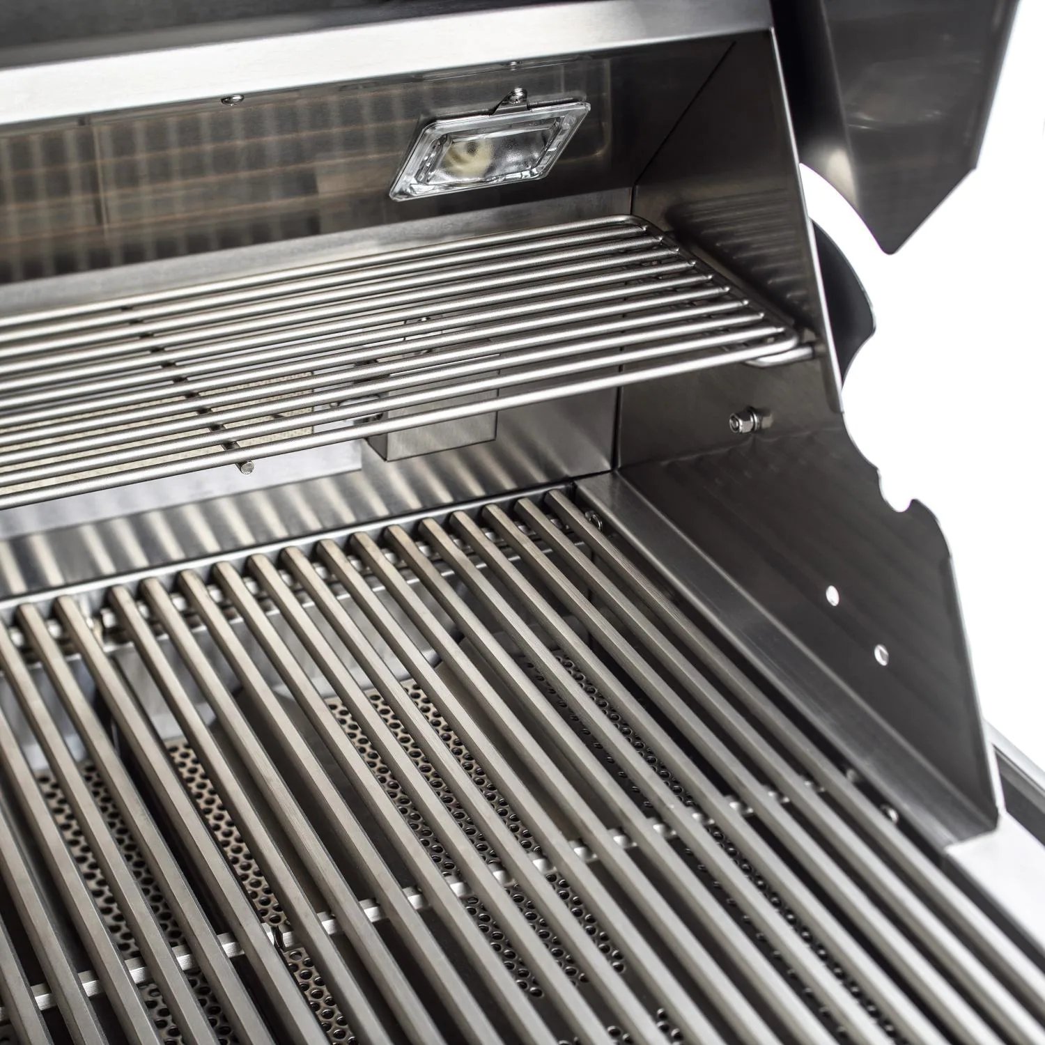 Blaze Professional LUX 34-Inch 3-Burner Propane Gas Grill With Rear Infrared Burner - BLZ-3PRO-LP