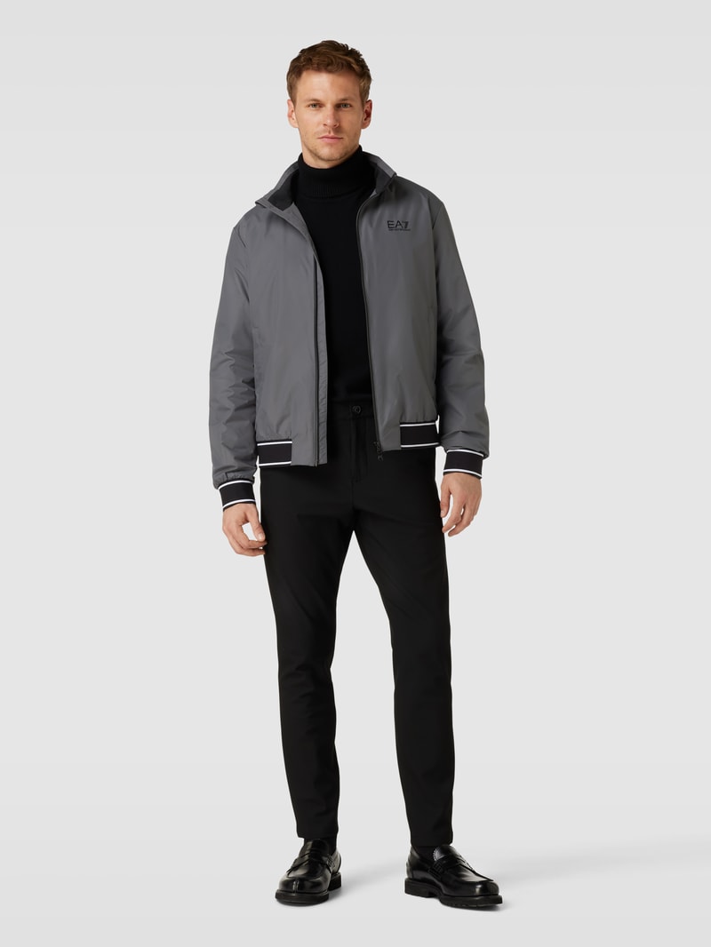 Blouson mit Stehkragen und Zweiwege-Reißverschluss in silber