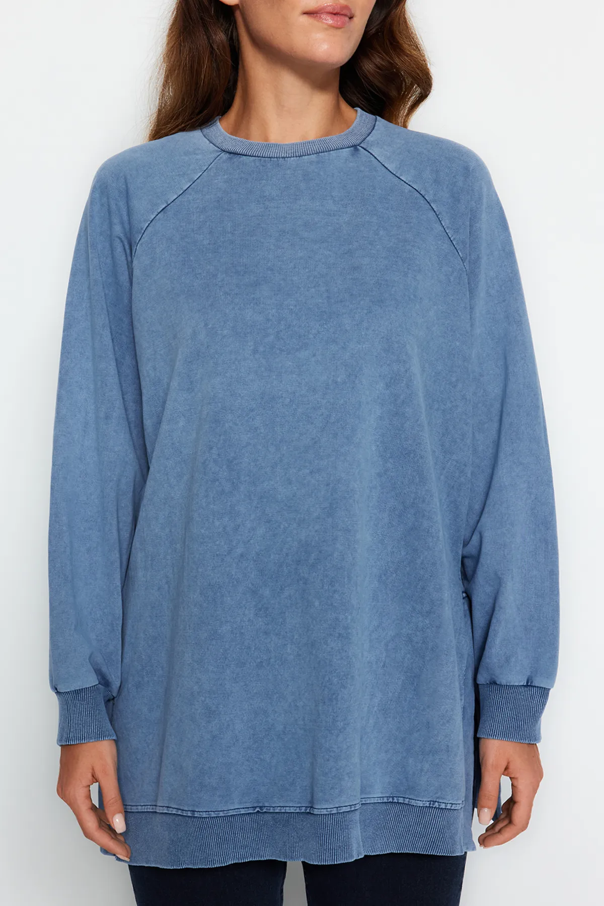 Trendyol Modest  Blau gewaschenes Strick-Sweatshirt TCTSS23TW00062