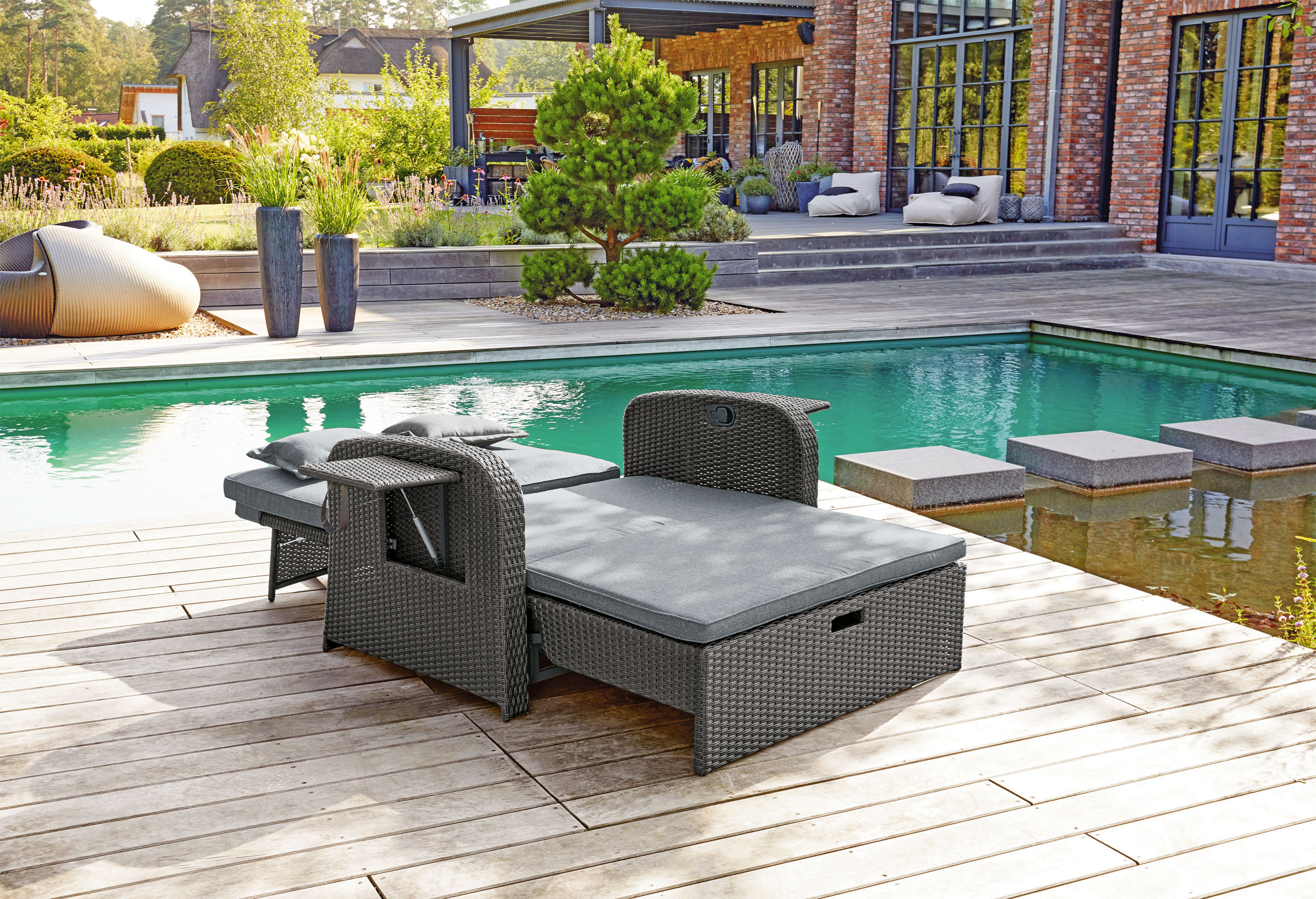 OUTDOOROutdoor Sofa-Bett variabel