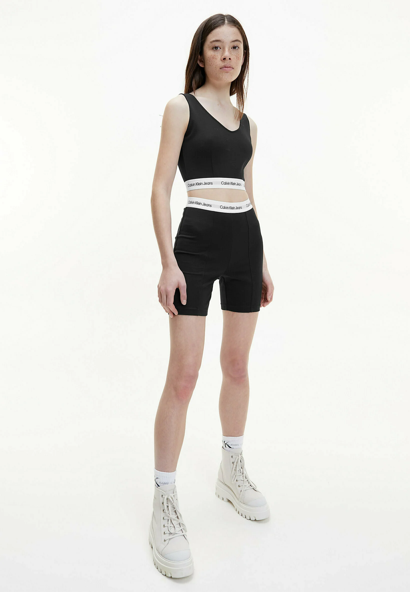 Calvin Klein Jeans MILAN - Pantalones cortos