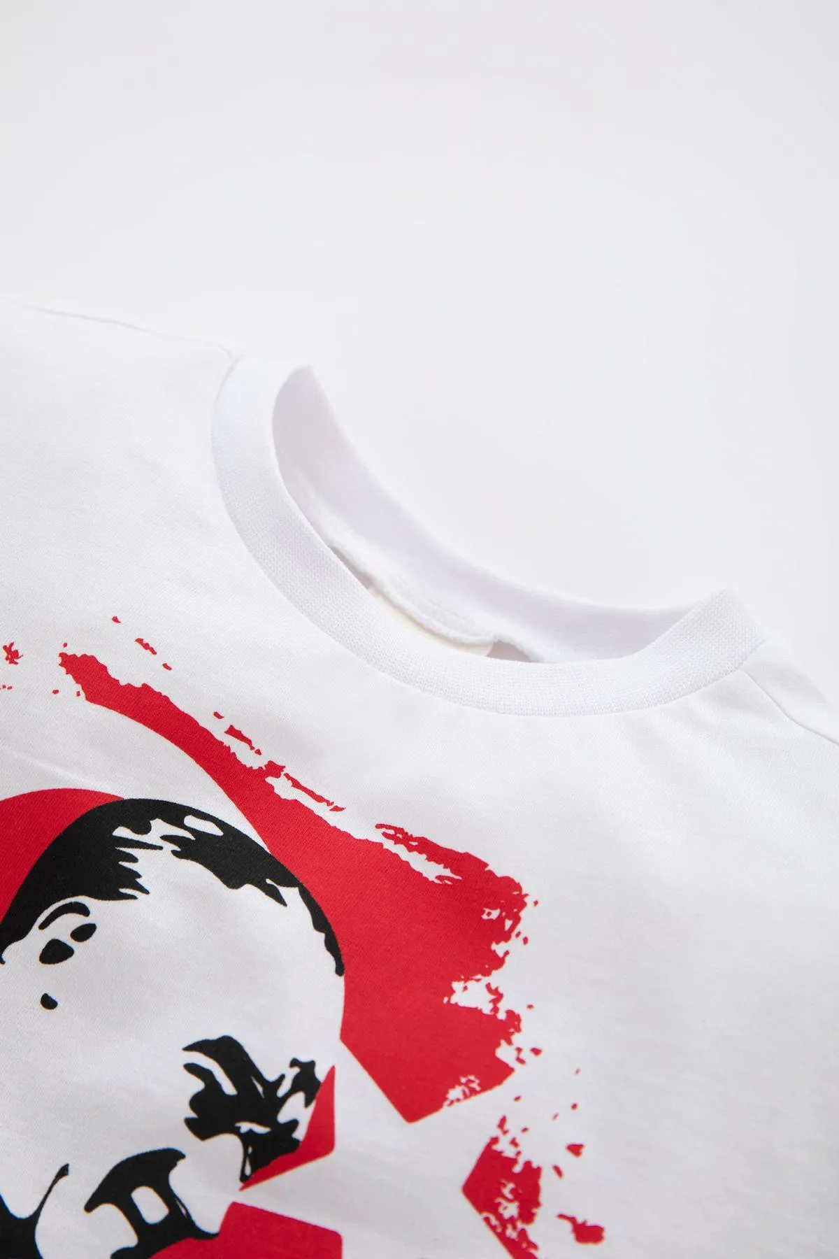 DeFacto  Bedrucktes T-Shirt mit Atatürk-Ärmeln für Babys (Jungen) Z5398a223sm