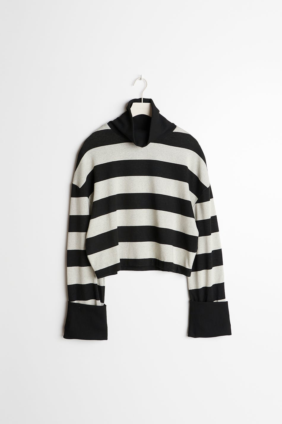 Leila sweater