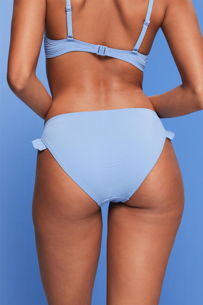 Recycelt: Bikinihose mit Rüschendetails