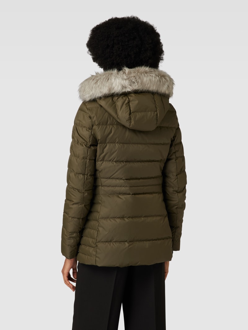 Steppjacke mit Kapuze in khaki