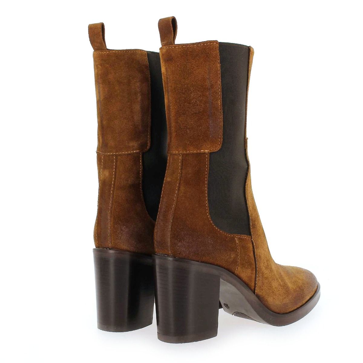 Emanuele Crasto   7700 - Cognac