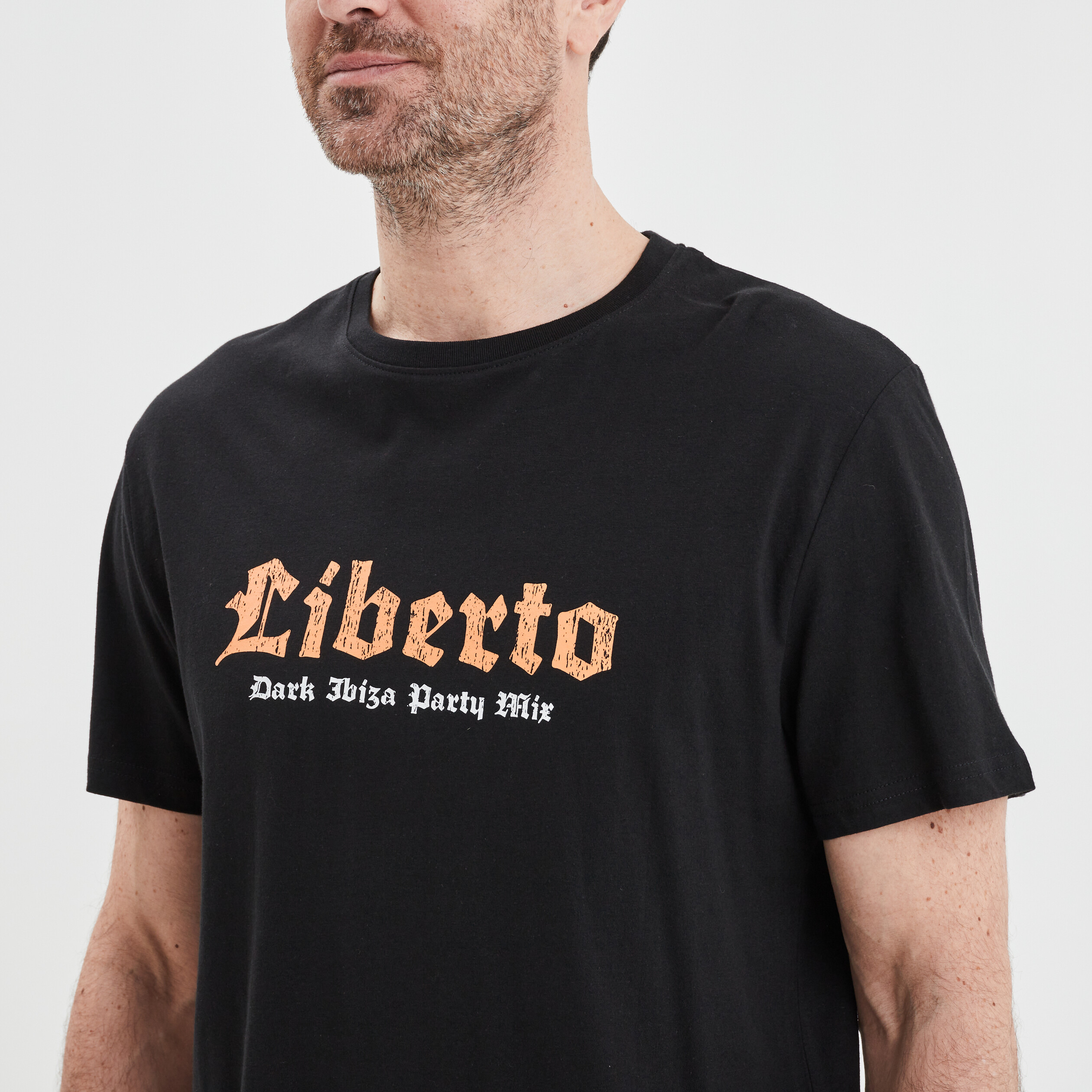 T-shirt manches courtes Liberto noir homme | La Halle