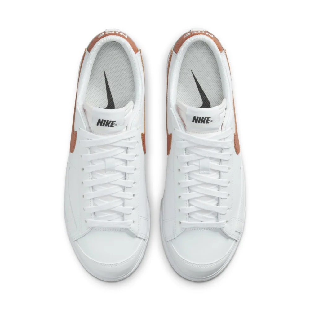 Nike Blazer Low Platform DQ7571-100 / weiss