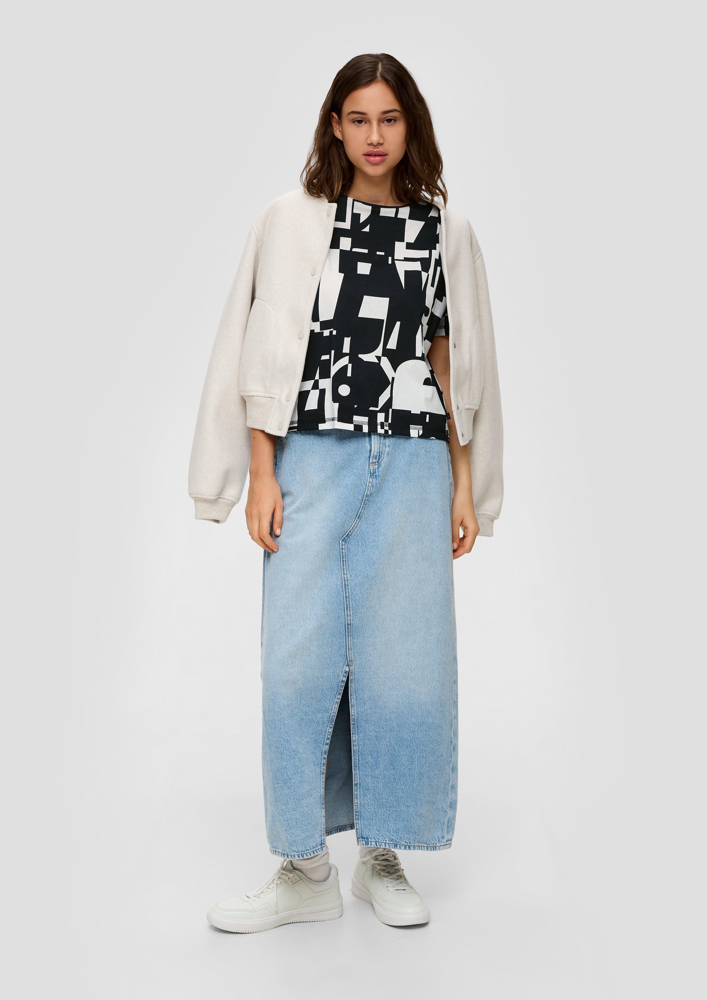 T-Shirt mit All-over-Print im Loose Fit  2141079-99A2