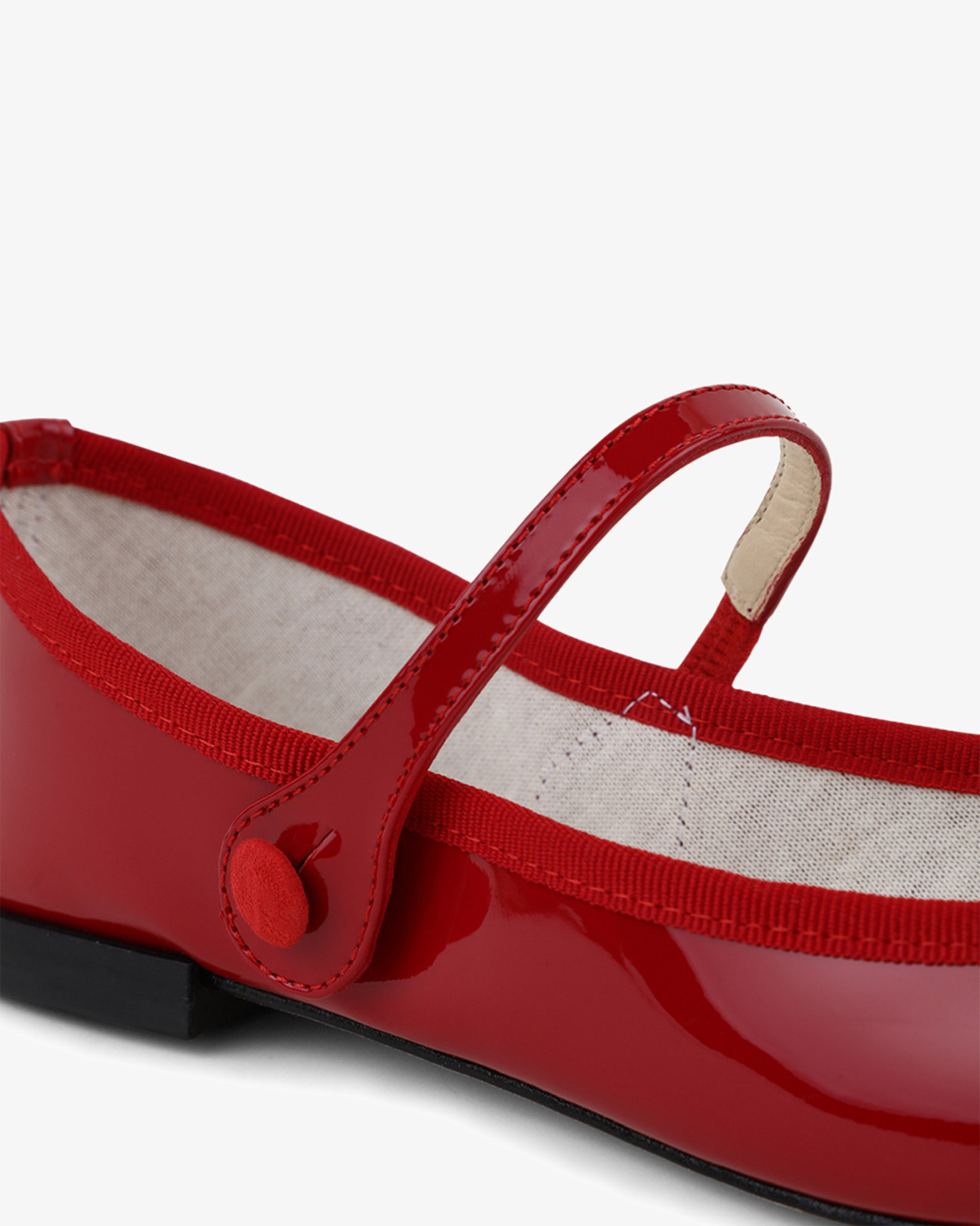 Lio Mary Janes