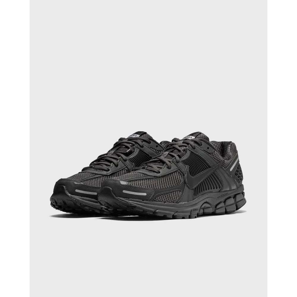 Nike Zoom Vomero 5 SP BV1358-002 / grau