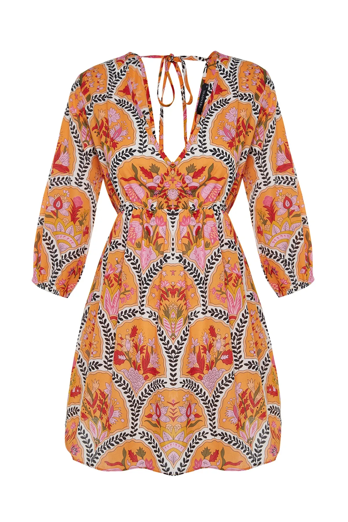 Trendyol Collection  Rückenfreies, gewebtes Mini-Strandkleid aus 100 % Baumwolle mit Blumenmuster, weiter Passform TBESS23EL00144