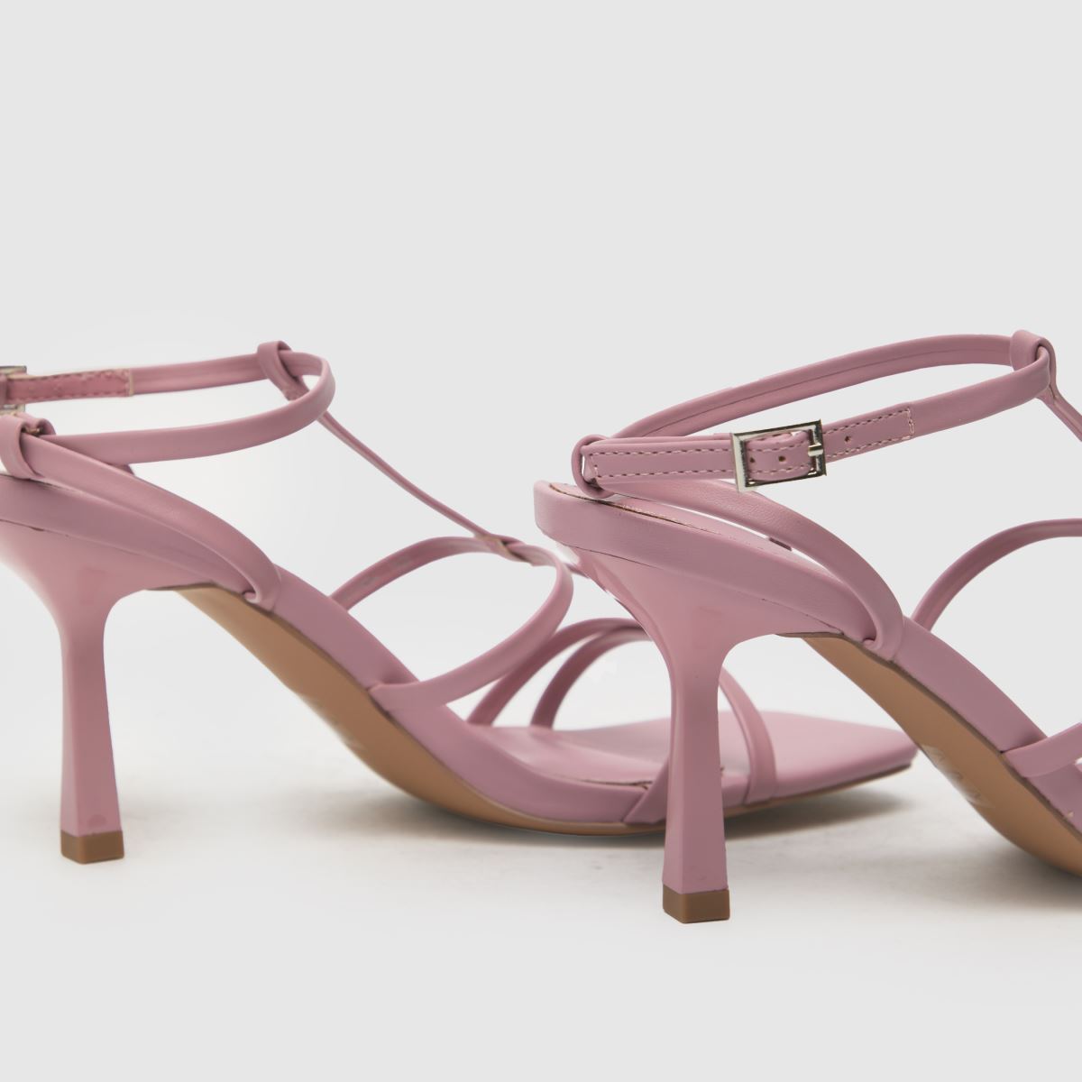Schuh – Rosa Saffy T-bar höga klackar med fyrkantig tå