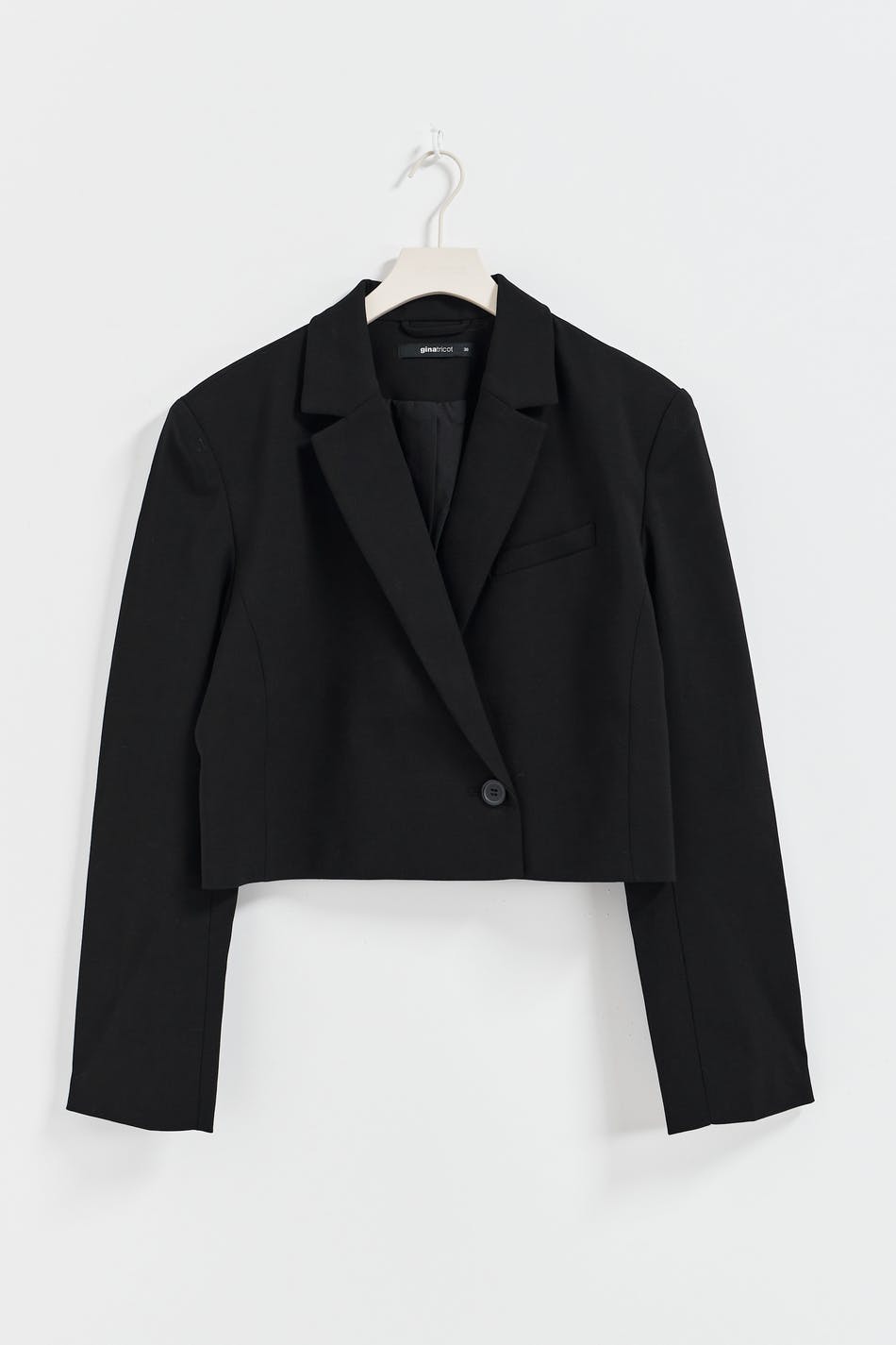 Boxy cropped blazer
